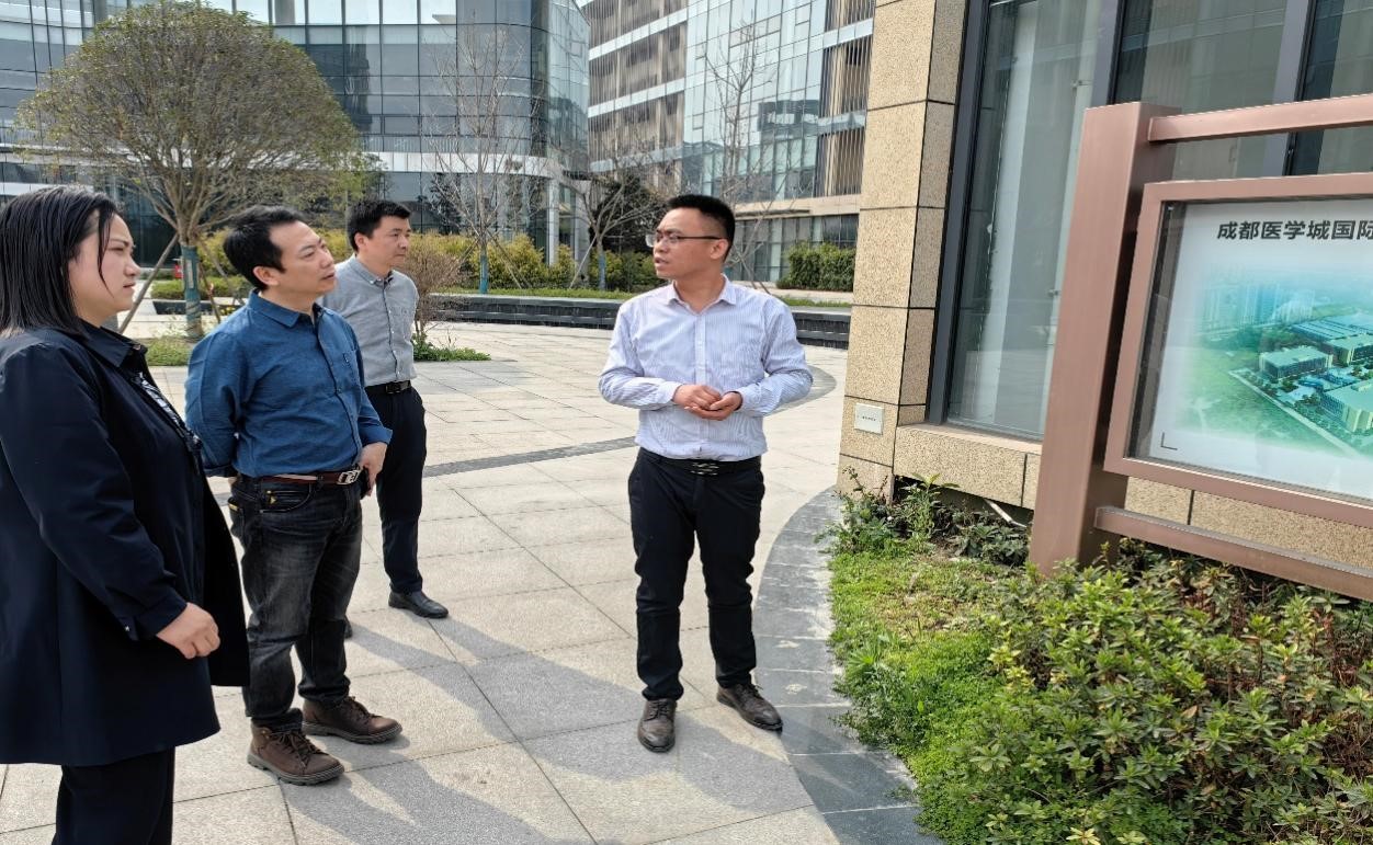 鲜农都集团应邀考察成都市温江区